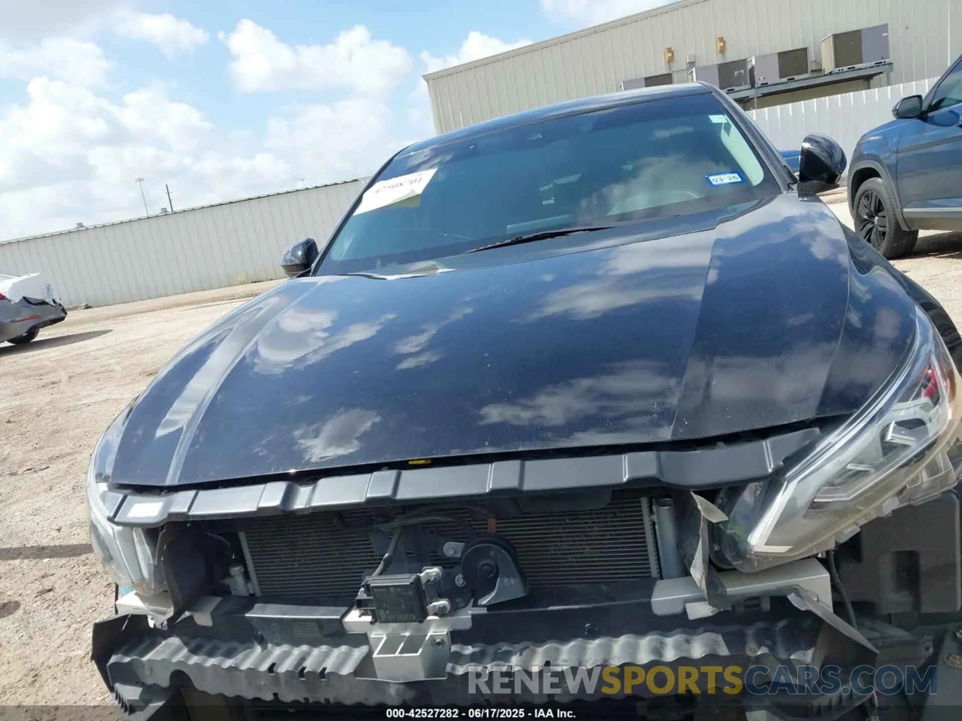 13 fotografías del automóvil dañado 4T1G11AK9PU823641 TOYOTA CAMRY 2023