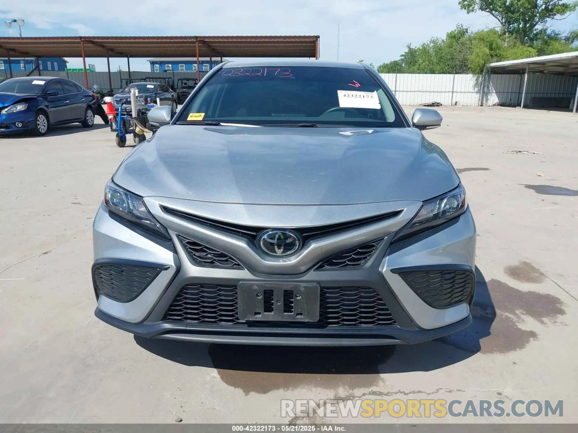 12 fotografías del automóvil dañado 4T1G11AK9PU829892 TOYOTA CAMRY 2023