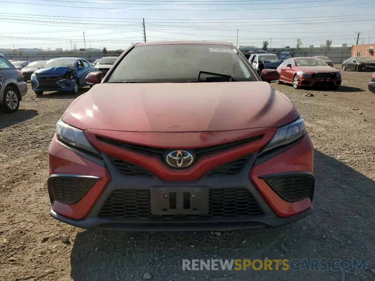 5 fotografías del automóvil dañado 4T1G11AKXPU080486 TOYOTA CAMRY 2023