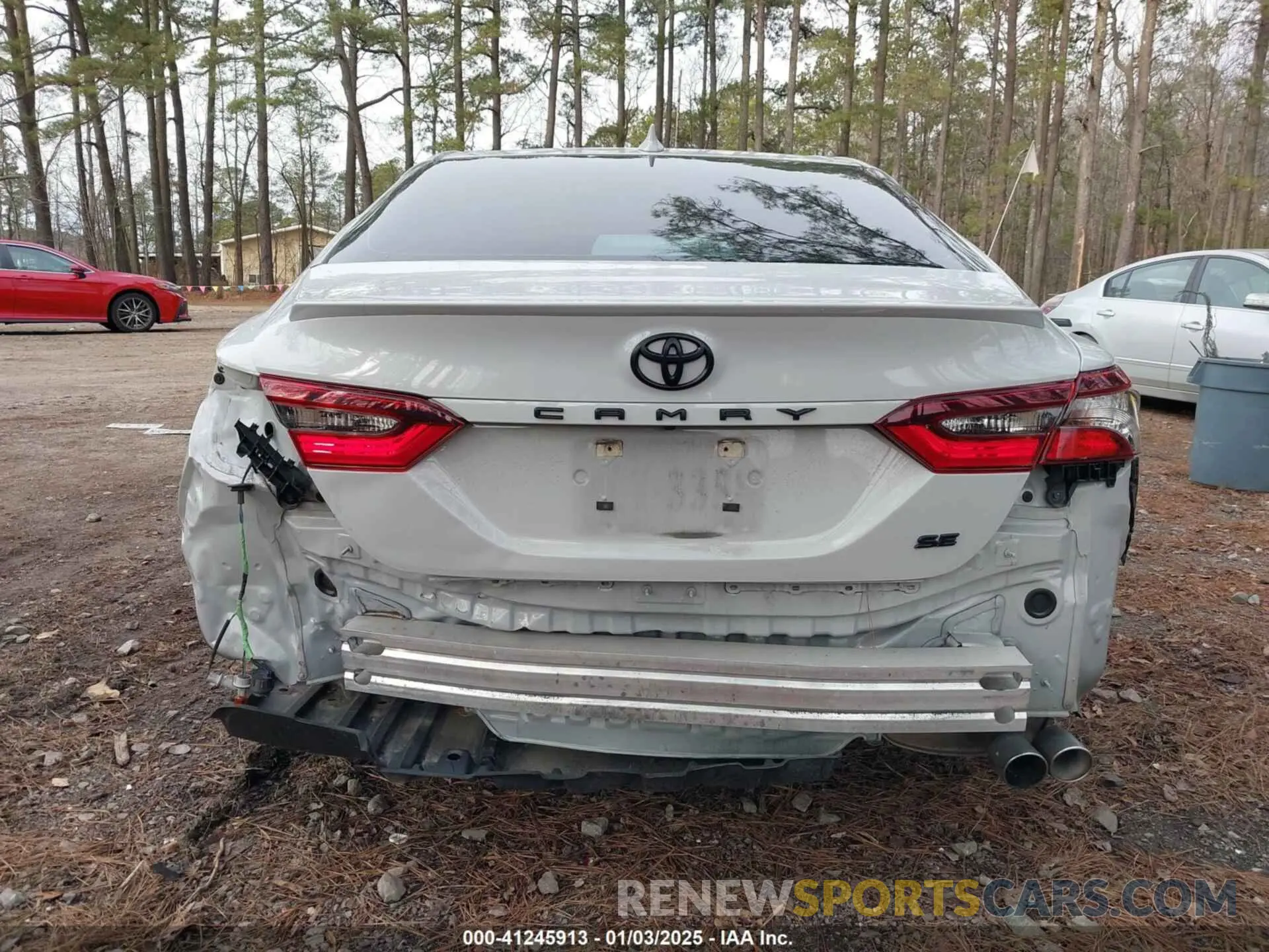 17 fotografías del automóvil dañado 4T1G11AKXPU083663 TOYOTA CAMRY 2023