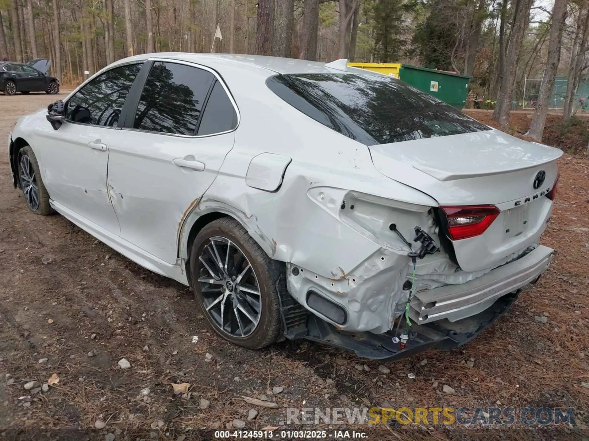 3 fotografías del automóvil dañado 4T1G11AKXPU083663 TOYOTA CAMRY 2023