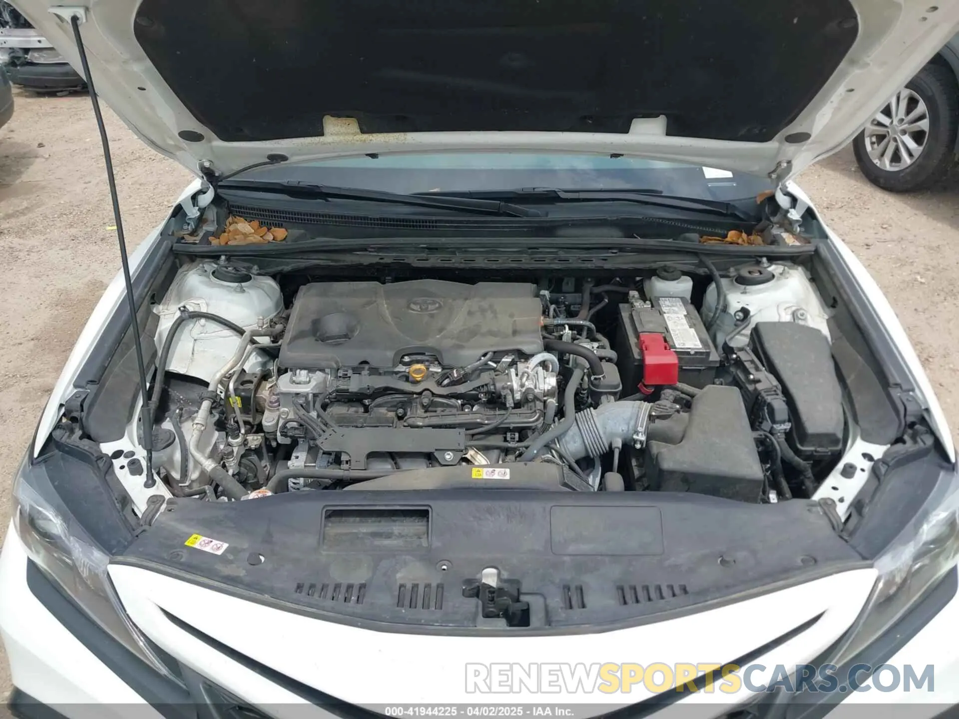 10 fotografías del automóvil dañado 4T1G11AKXPU088961 TOYOTA CAMRY 2023