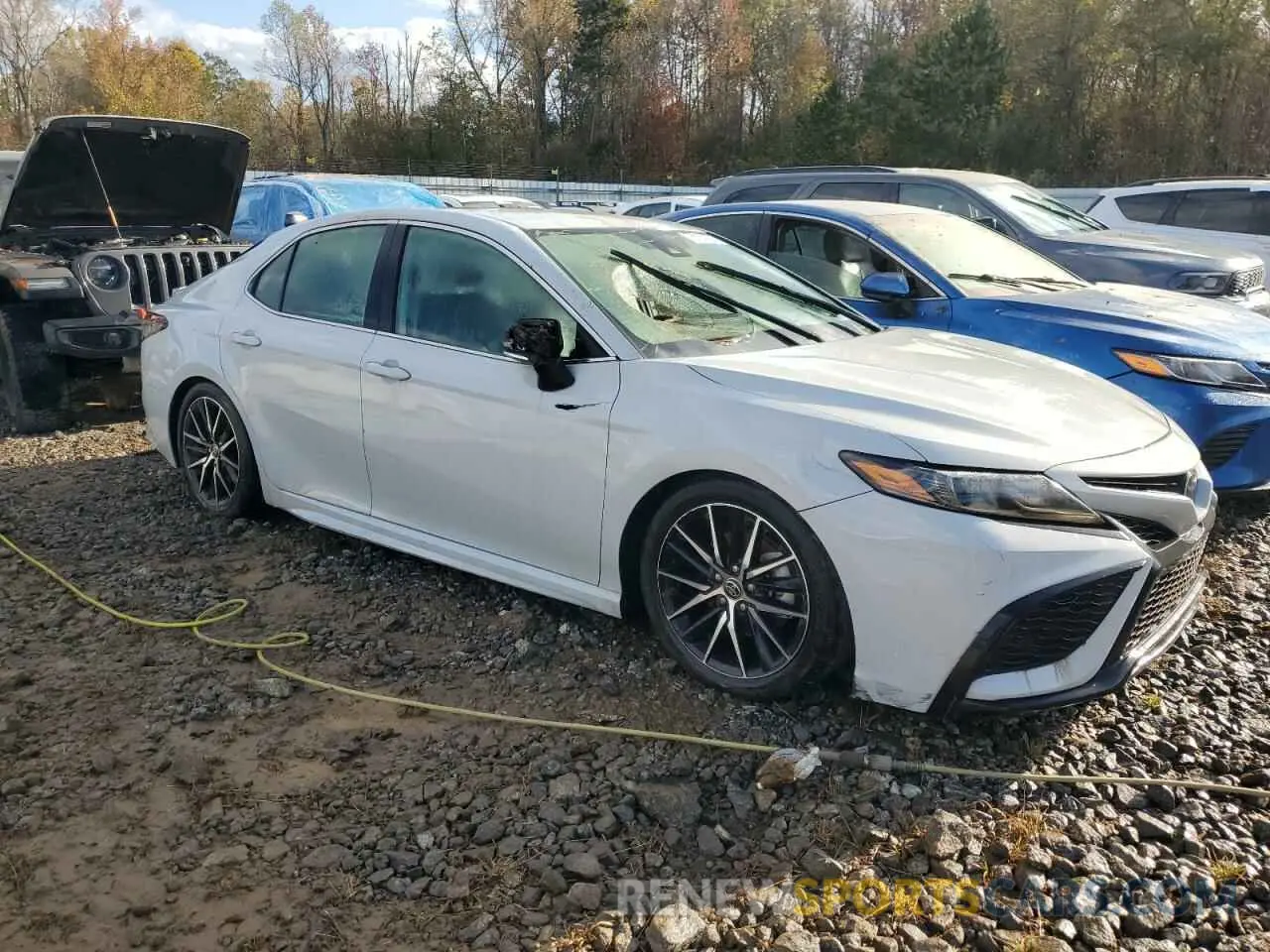 4 fotografías del automóvil dañado 4T1G11AKXPU097904 TOYOTA CAMRY 2023