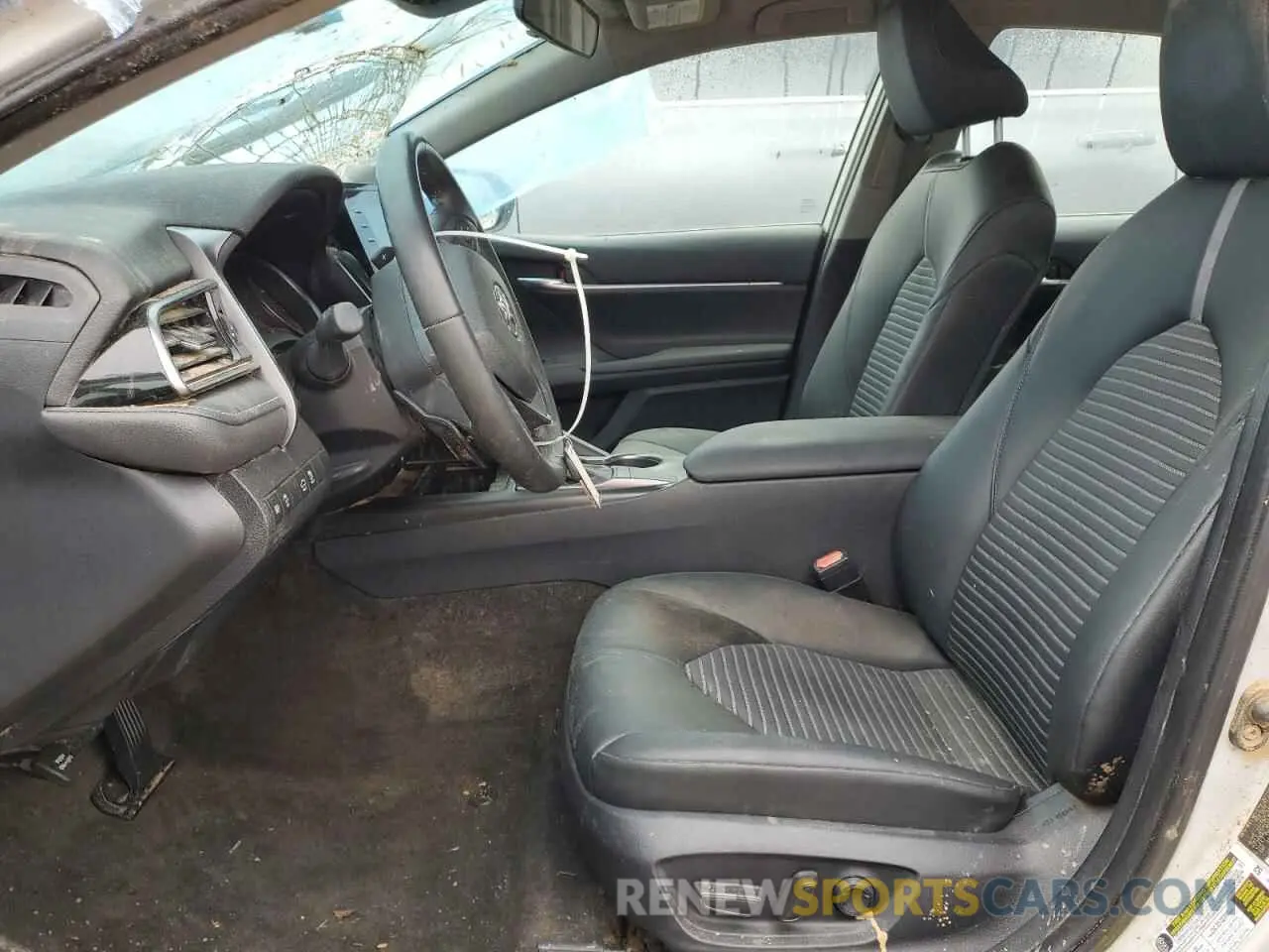 7 fotografías del automóvil dañado 4T1G11AKXPU097904 TOYOTA CAMRY 2023