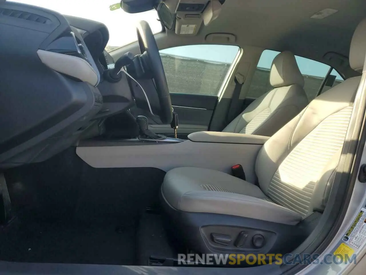 7 fotografías del automóvil dañado 4T1G11AKXPU117908 TOYOTA CAMRY 2023