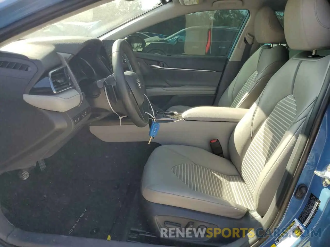 7 fotografías del automóvil dañado 4T1G11AKXPU133297 TOYOTA CAMRY 2023