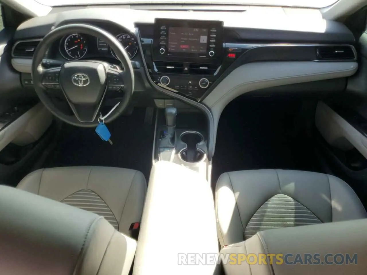 8 fotografías del automóvil dañado 4T1G11AKXPU133297 TOYOTA CAMRY 2023