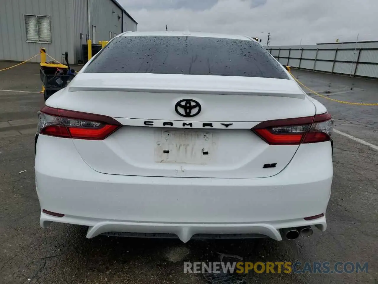 6 fotografías del automóvil dañado 4T1G11AKXPU146874 TOYOTA CAMRY 2023