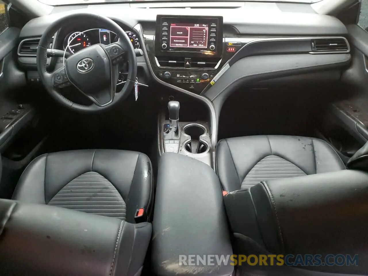 8 fotografías del automóvil dañado 4T1G11AKXPU146874 TOYOTA CAMRY 2023
