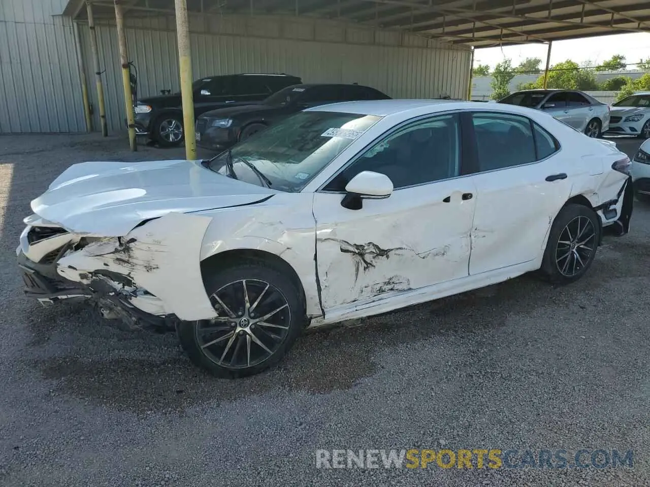1 fotografías del automóvil dañado 4T1G11AKXPU723502 TOYOTA CAMRY 2023