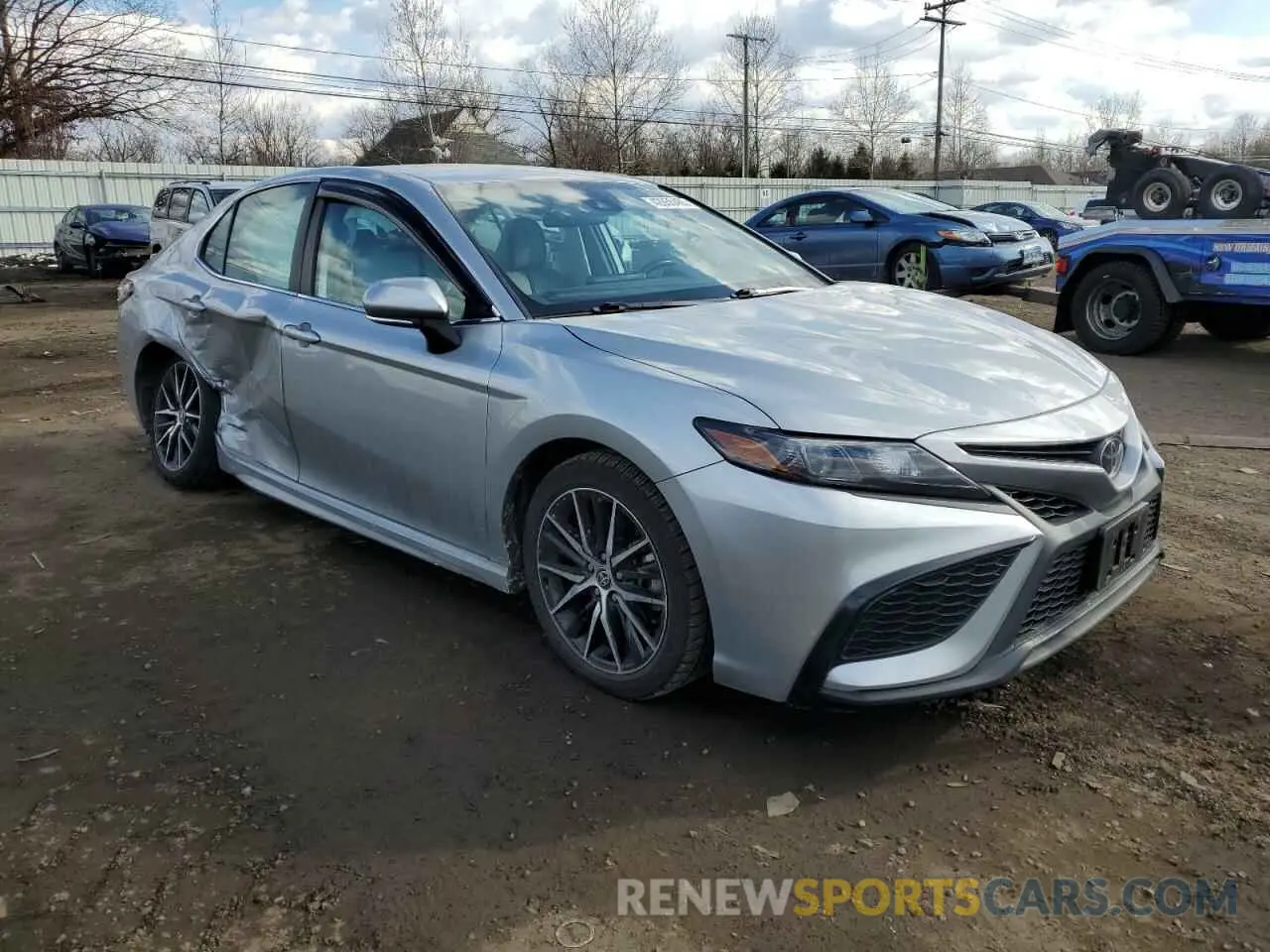 4 fotografías del automóvil dañado 4T1G11AKXPU746181 TOYOTA CAMRY 2023