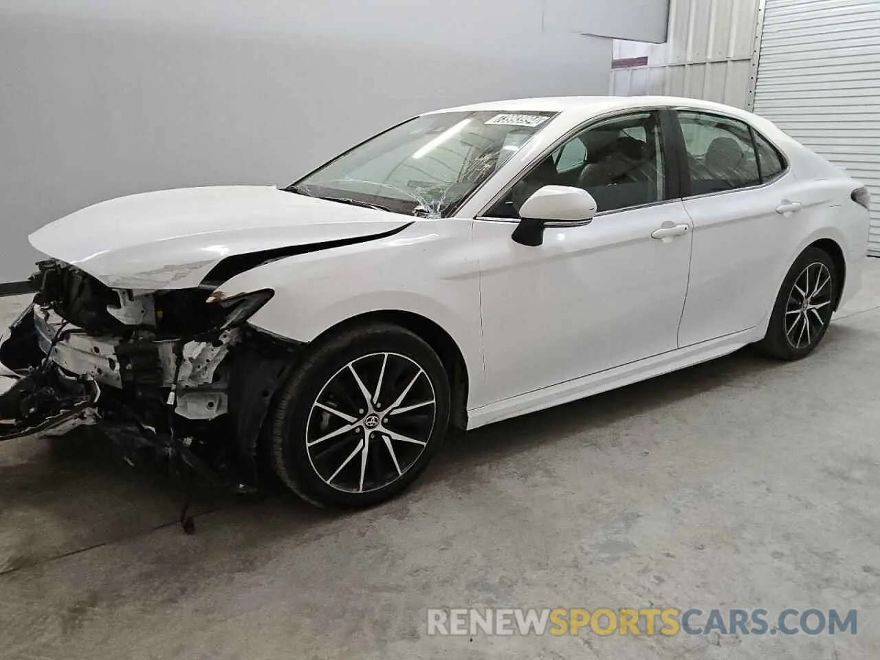 1 fotografías del automóvil dañado 4T1G11AKXPU750103 TOYOTA CAMRY 2023