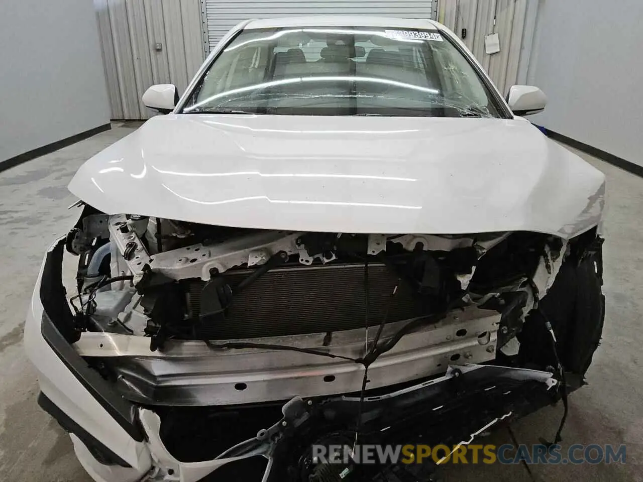 5 fotografías del automóvil dañado 4T1G11AKXPU750103 TOYOTA CAMRY 2023