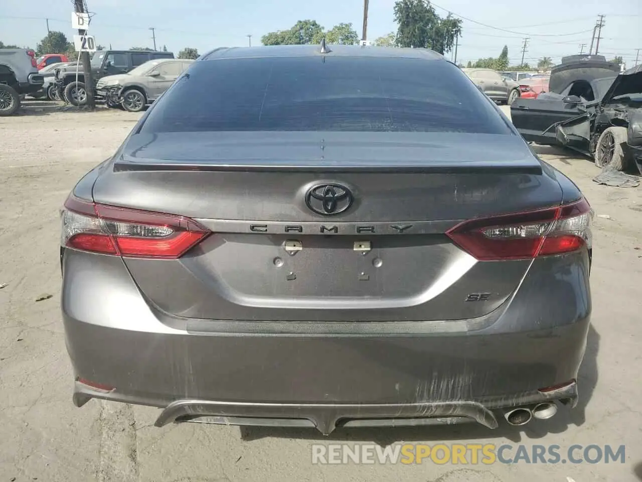6 fotografías del automóvil dañado 4T1G11AKXPU752370 TOYOTA CAMRY 2023