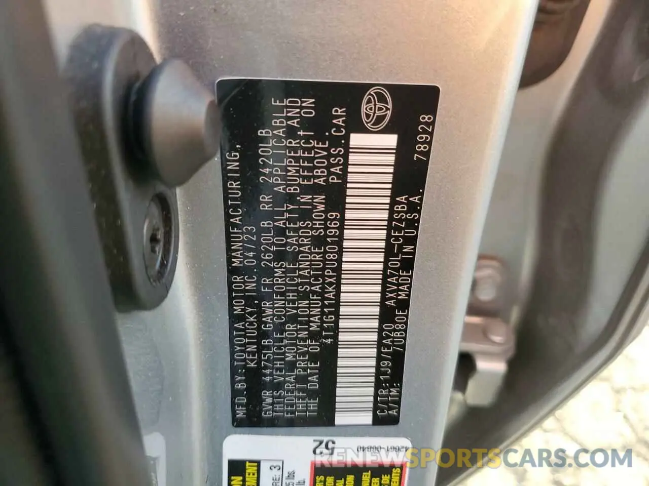 13 fotografías del automóvil dañado 4T1G11AKXPU801969 TOYOTA CAMRY 2023