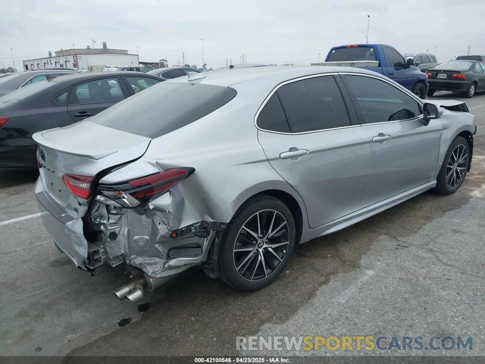 4 fotografías del automóvil dañado 4T1G11AKXPU809876 TOYOTA CAMRY 2023