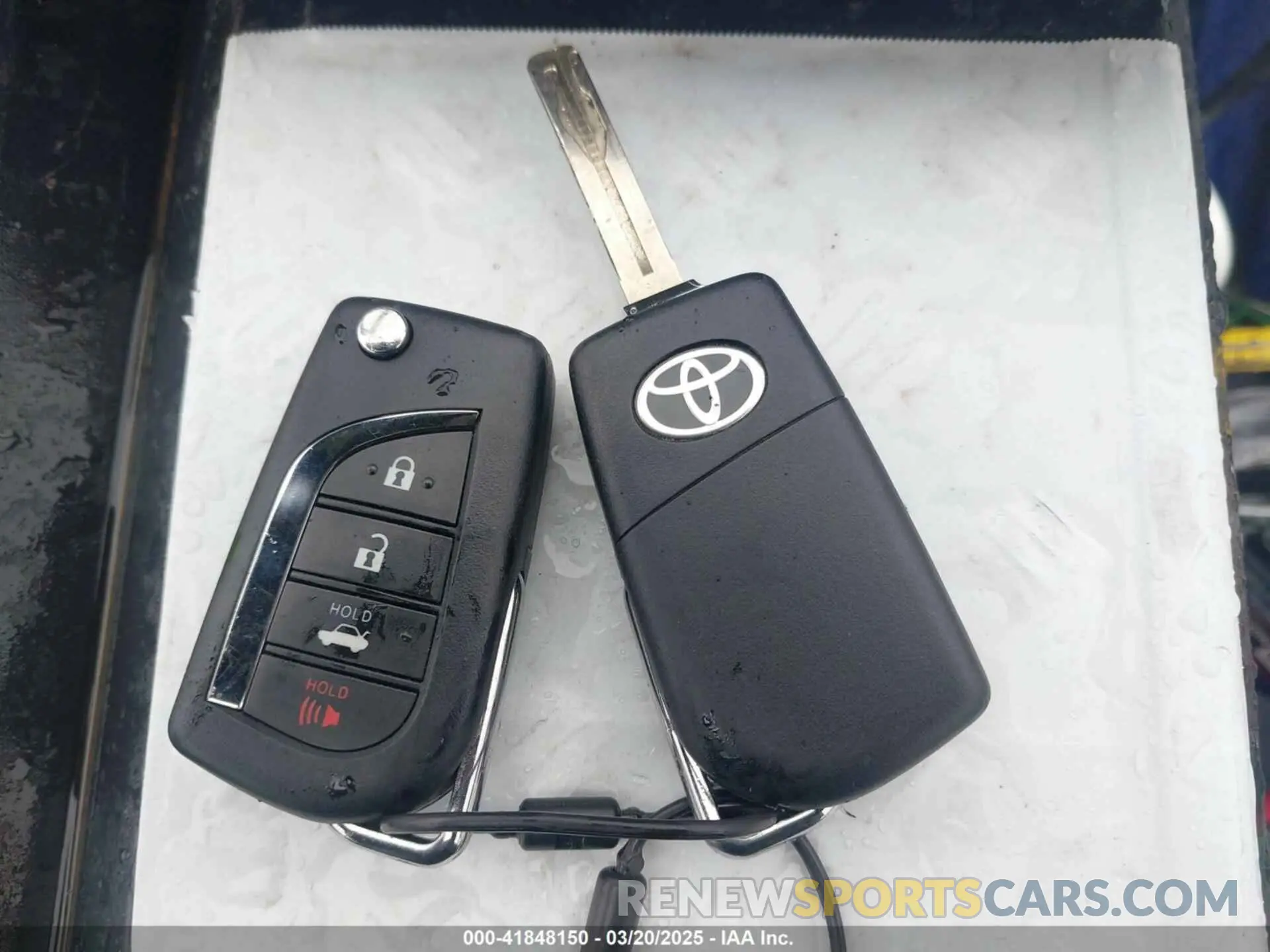 11 fotografías del automóvil dañado 4T1G11AKXPU811949 TOYOTA CAMRY 2023