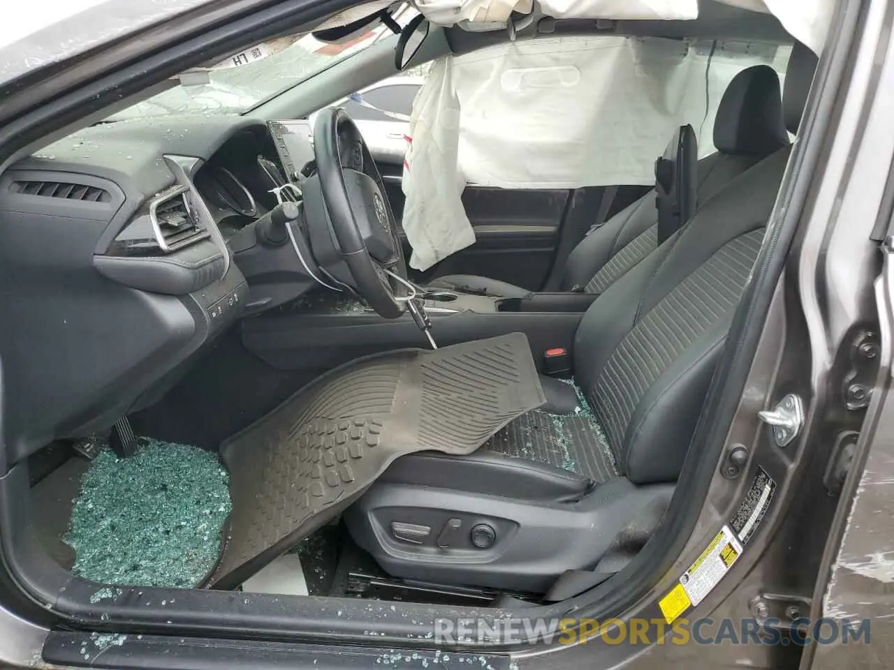7 fotografías del automóvil dañado 4T1G11AKXPU831666 TOYOTA CAMRY 2023
