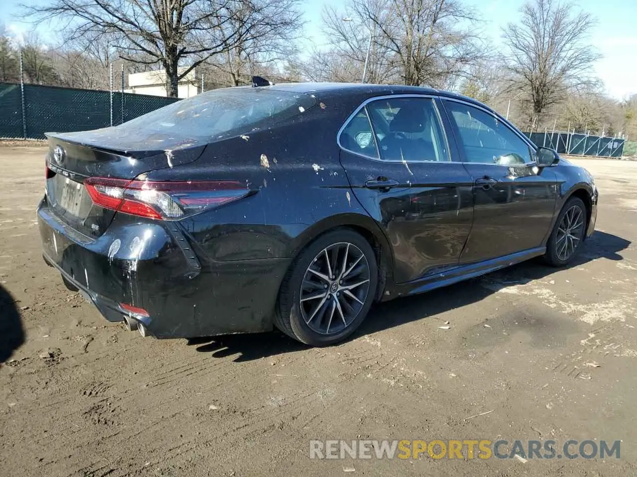 3 fotografías del automóvil dañado 4T1G11AKXPU838925 TOYOTA CAMRY 2023