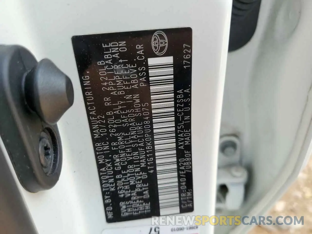 14 fotografías del automóvil dañado 4T1G11BK0PU084075 TOYOTA CAMRY 2023