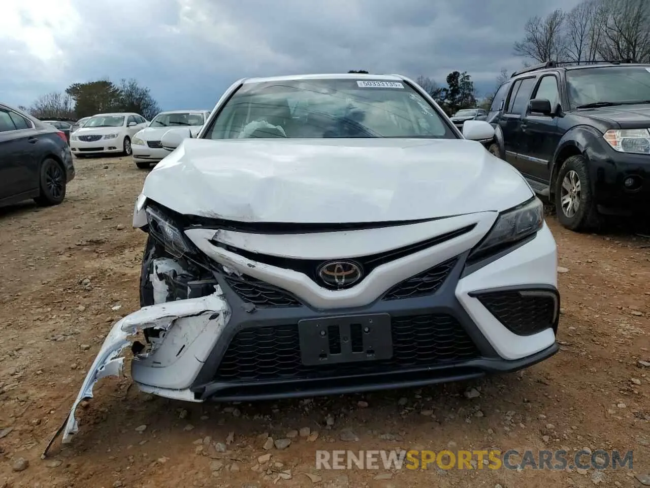 5 fotografías del automóvil dañado 4T1G11BK0PU084075 TOYOTA CAMRY 2023