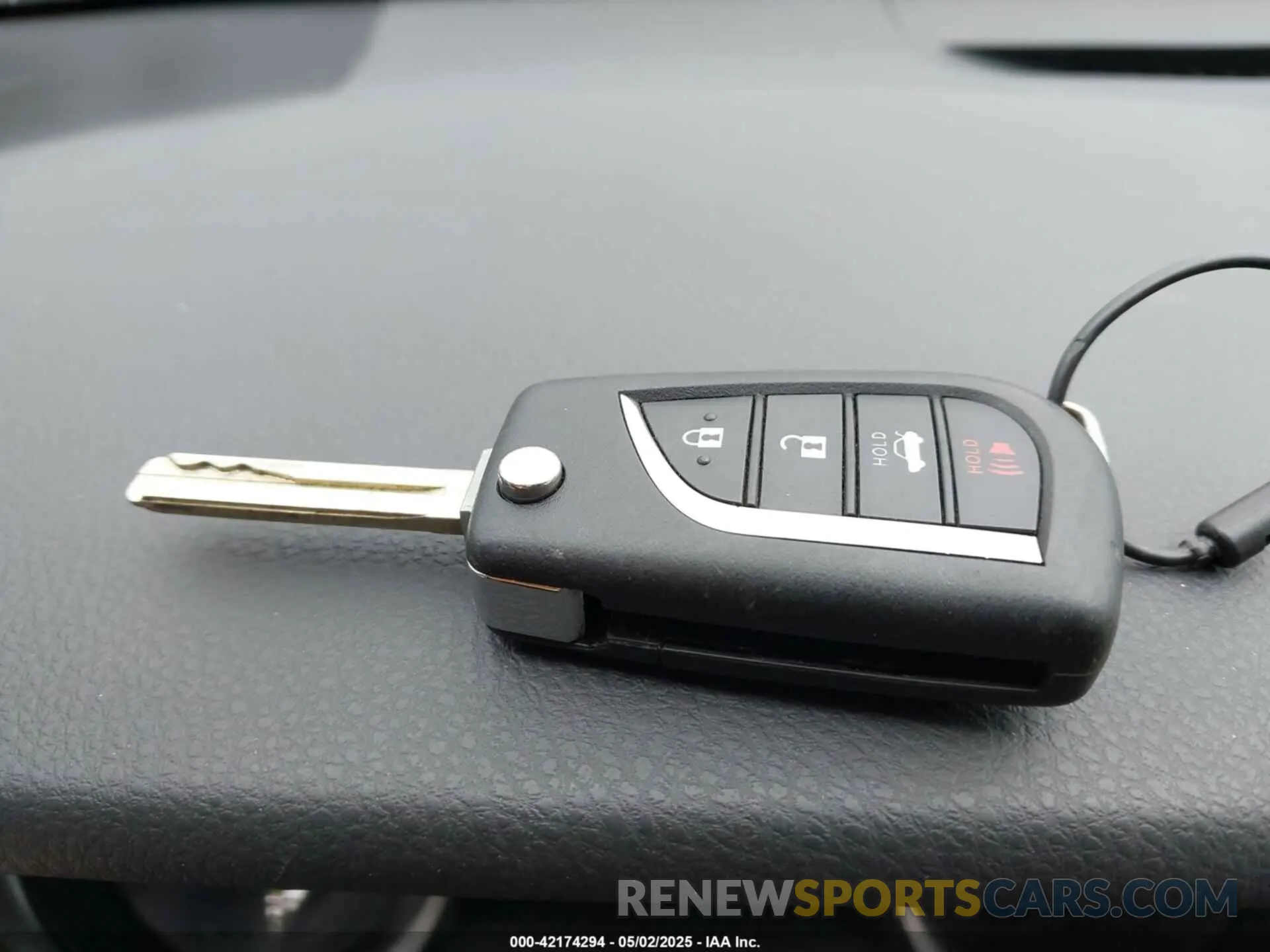 11 fotografías del automóvil dañado 4T1G11BK3PU103394 TOYOTA CAMRY 2023
