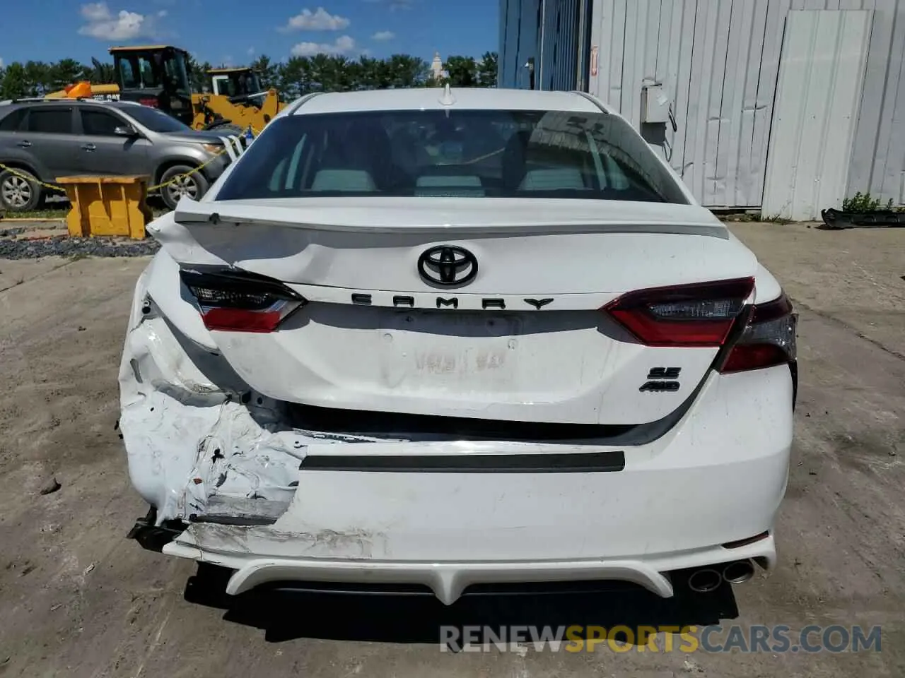 6 fotografías del automóvil dañado 4T1G11BK4PU102366 TOYOTA CAMRY 2023
