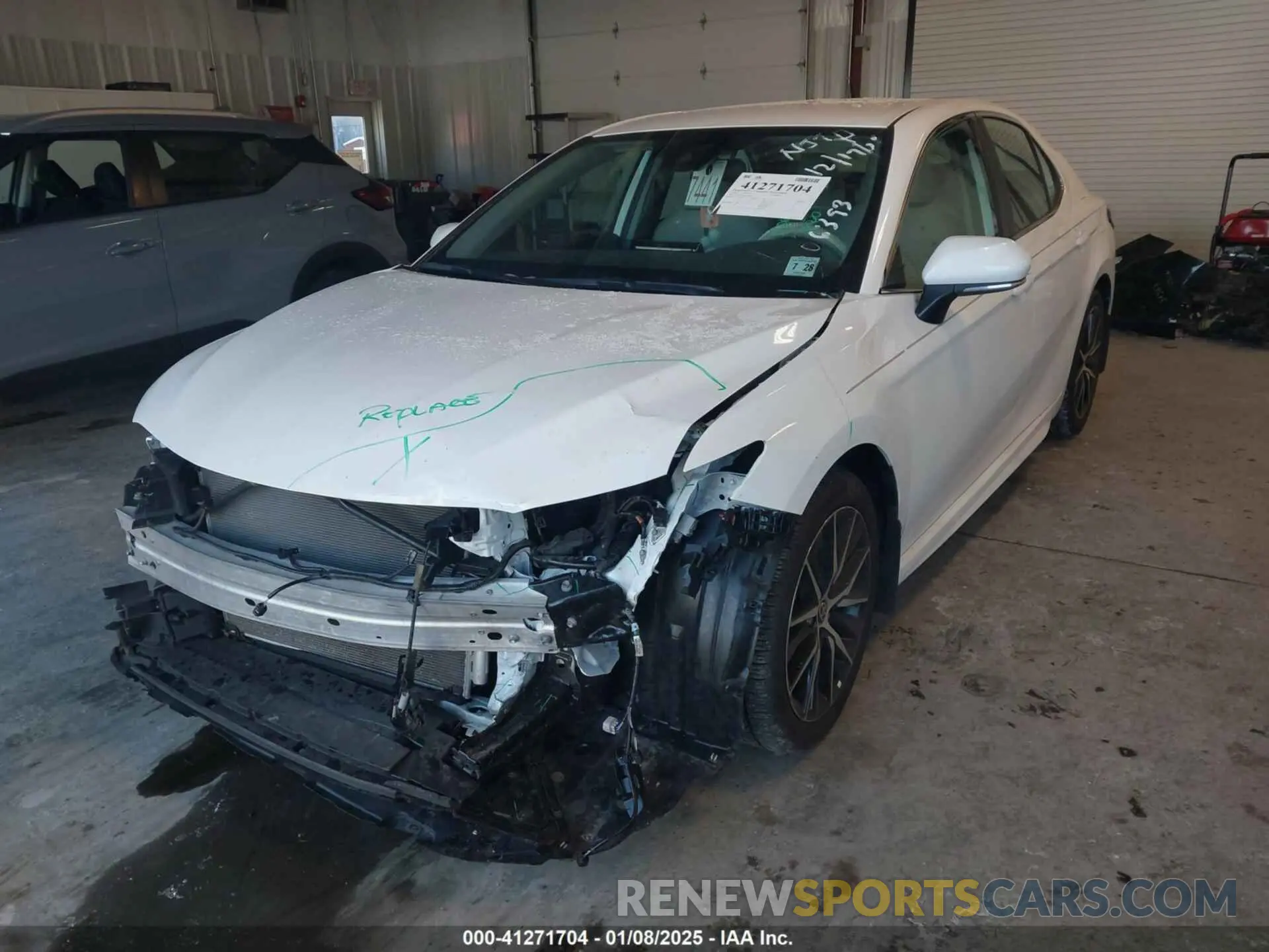 2 fotografías del automóvil dañado 4T1G11BK5PU106393 TOYOTA CAMRY 2023