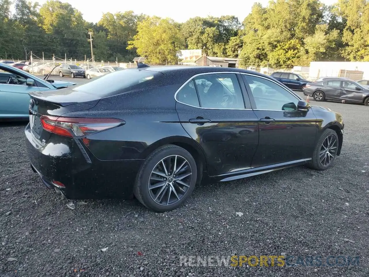3 fotografías del automóvil dañado 4T1G11BK6PU073436 TOYOTA CAMRY 2023