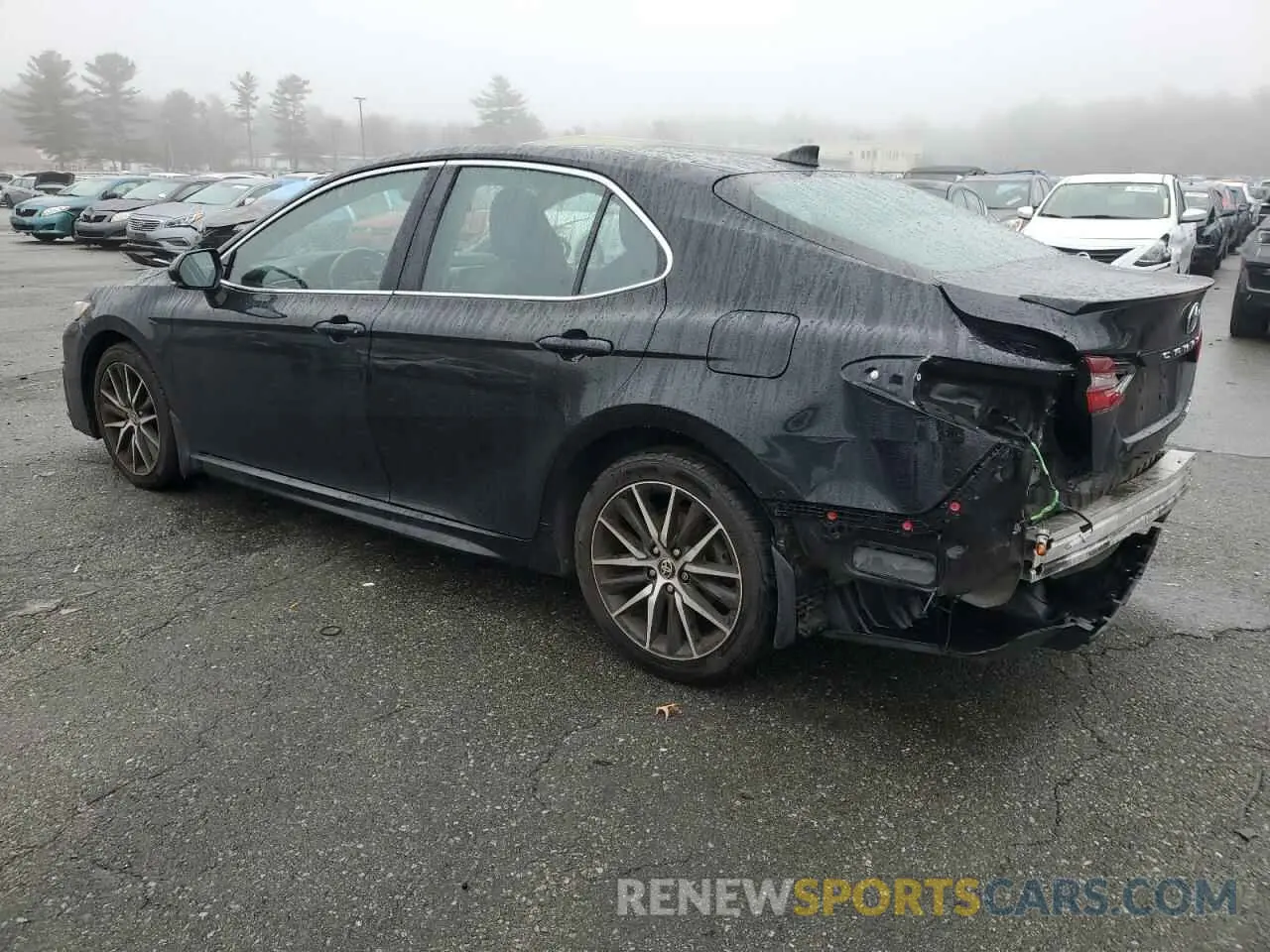 2 fotografías del automóvil dañado 4T1G11BK8PU083806 TOYOTA CAMRY 2023