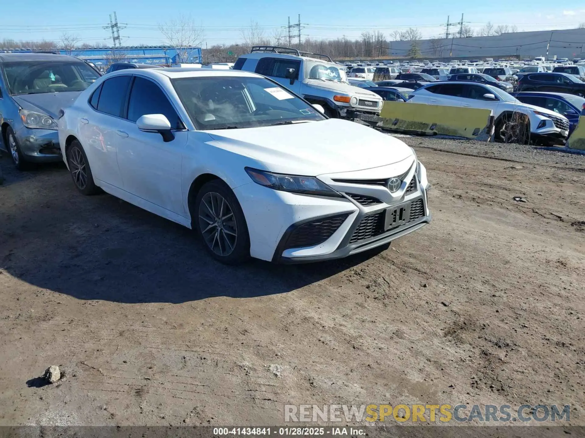 1 fotografías del automóvil dañado 4T1G11BK8PU084759 TOYOTA CAMRY 2023