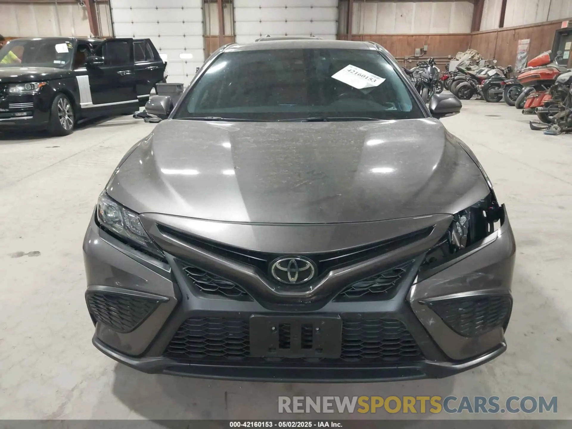 12 fotografías del automóvil dañado 4T1G11BK8PU100569 TOYOTA CAMRY 2023