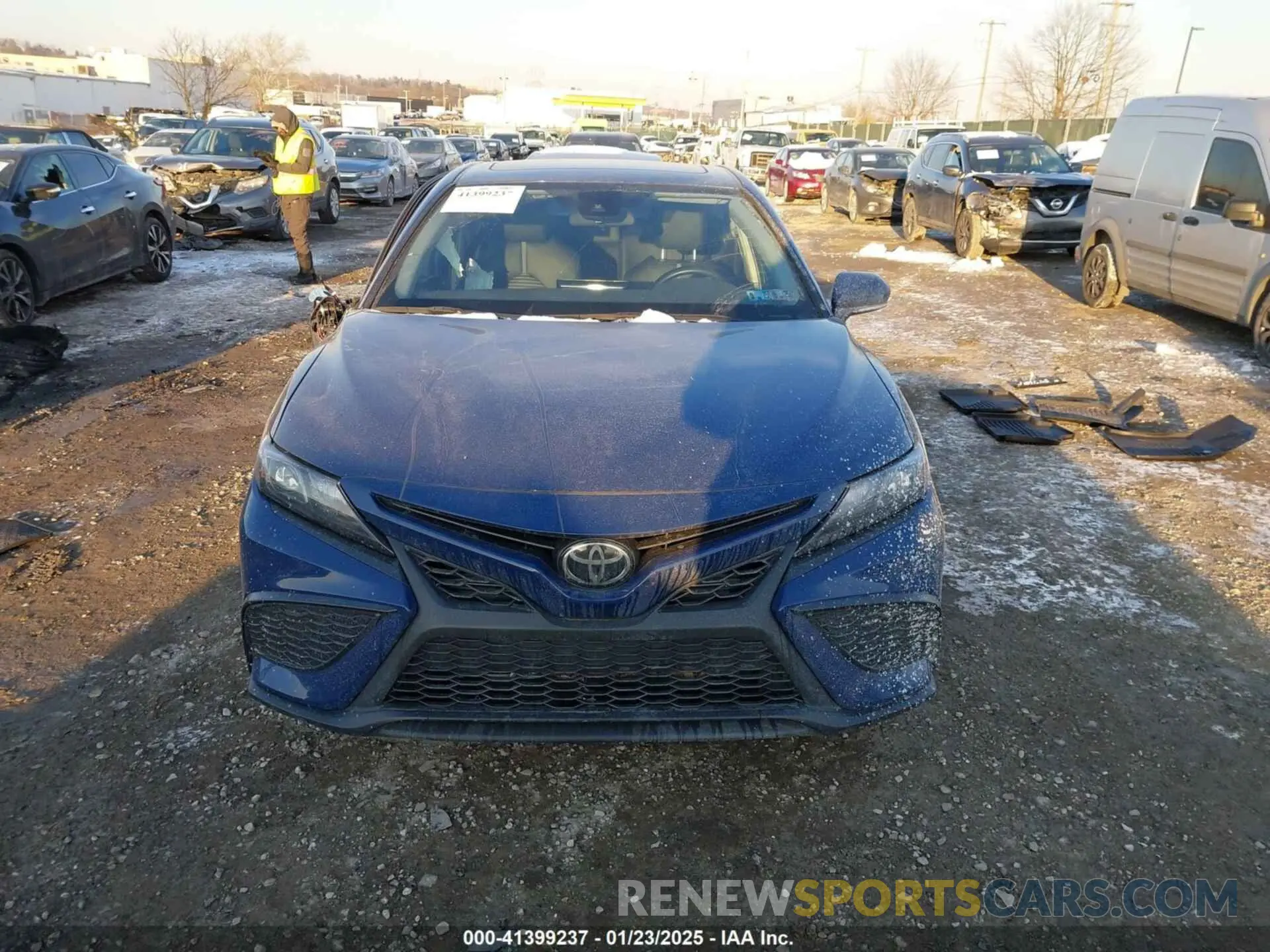 13 fotografías del automóvil dañado 4T1G11BK9PU090215 TOYOTA CAMRY 2023