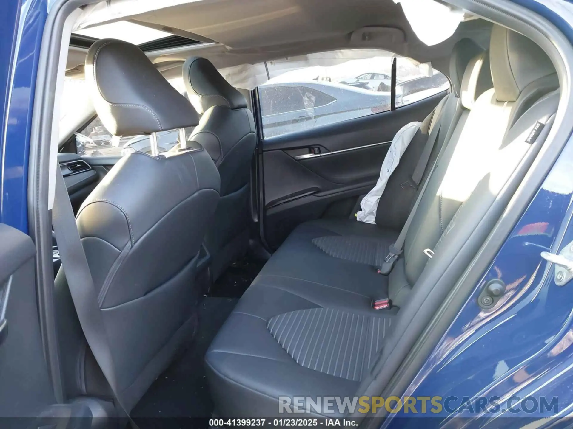 8 fotografías del automóvil dañado 4T1G11BK9PU090215 TOYOTA CAMRY 2023