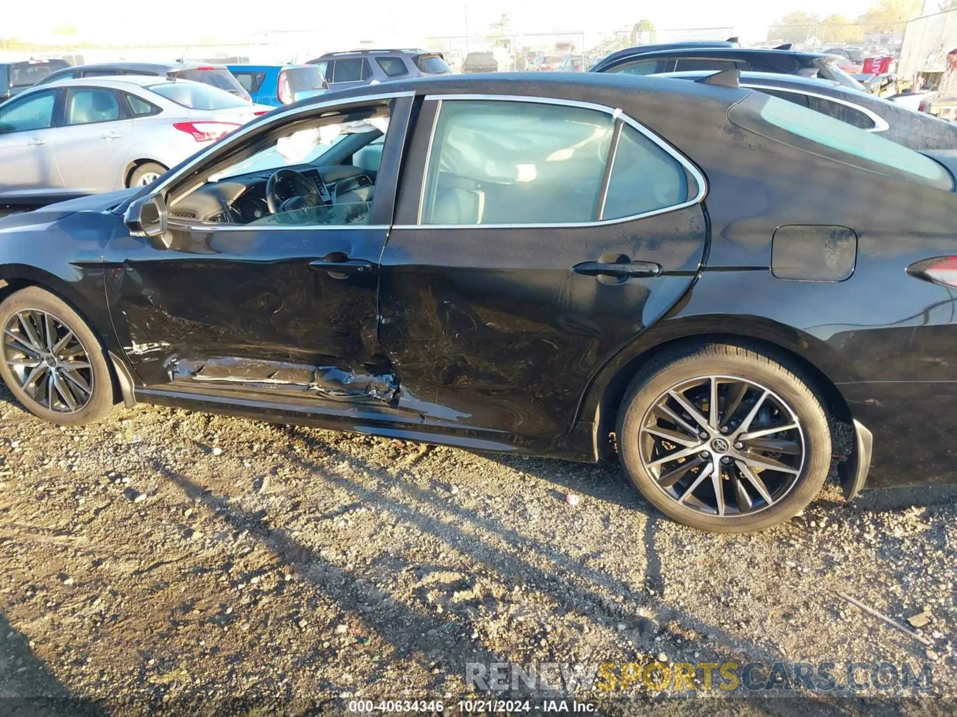 14 fotografías del automóvil dañado 4T1G11BK9PU091249 TOYOTA CAMRY 2023