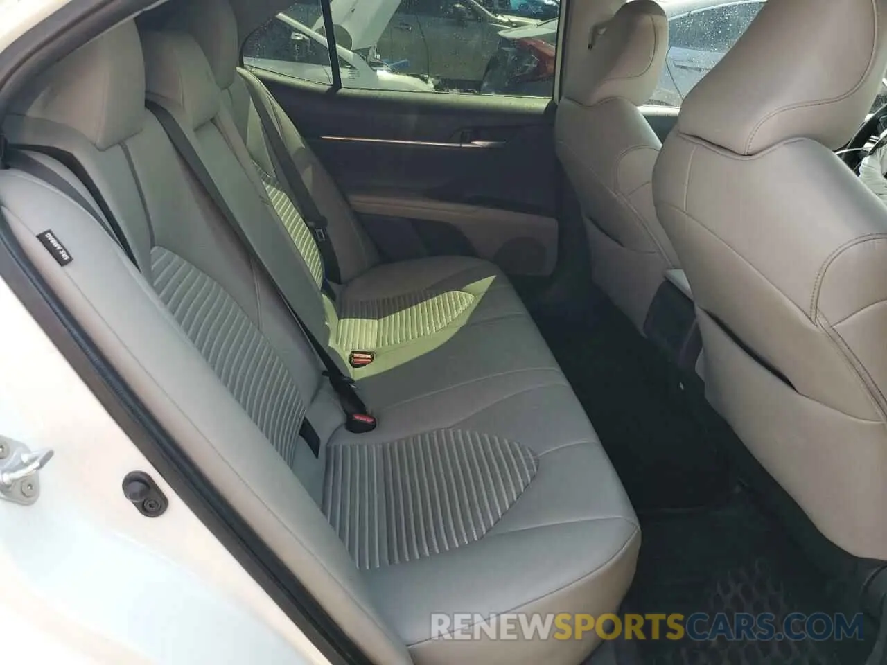 10 fotografías del automóvil dañado 4T1G11BK9PU092398 TOYOTA CAMRY 2023