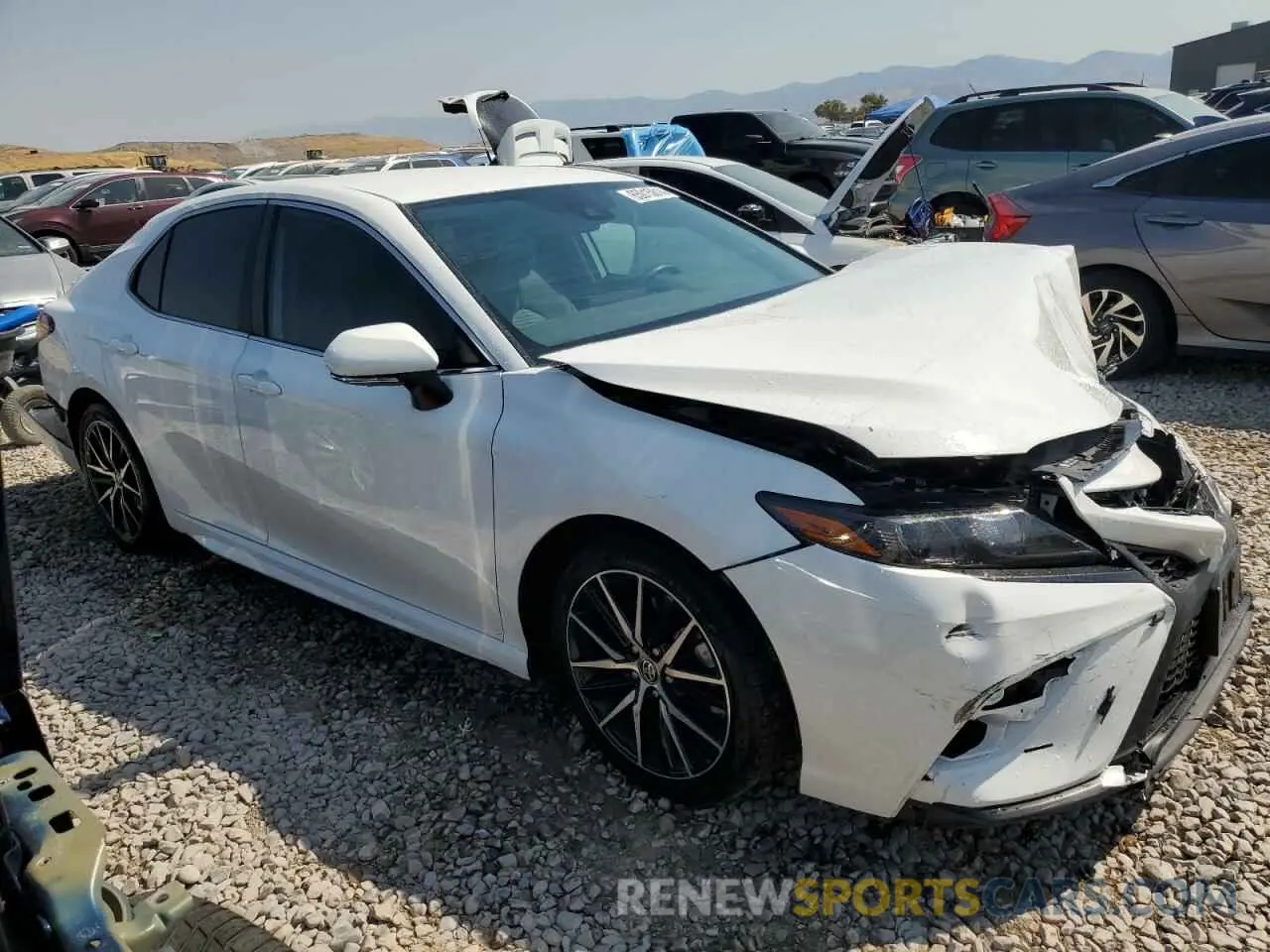 4 fotografías del automóvil dañado 4T1G11BK9PU092398 TOYOTA CAMRY 2023