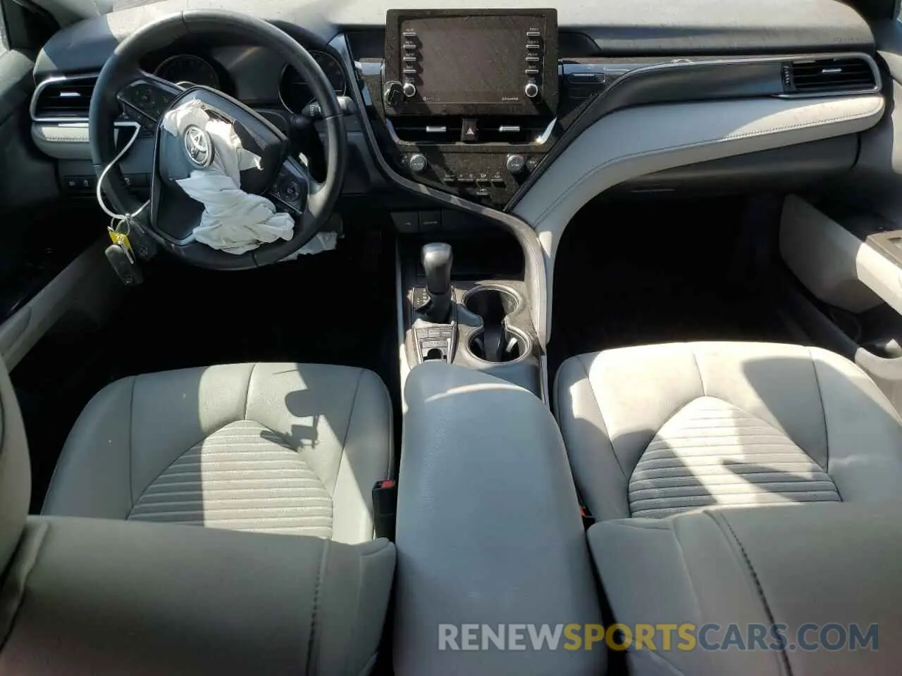 8 fotografías del automóvil dañado 4T1G11BK9PU092398 TOYOTA CAMRY 2023