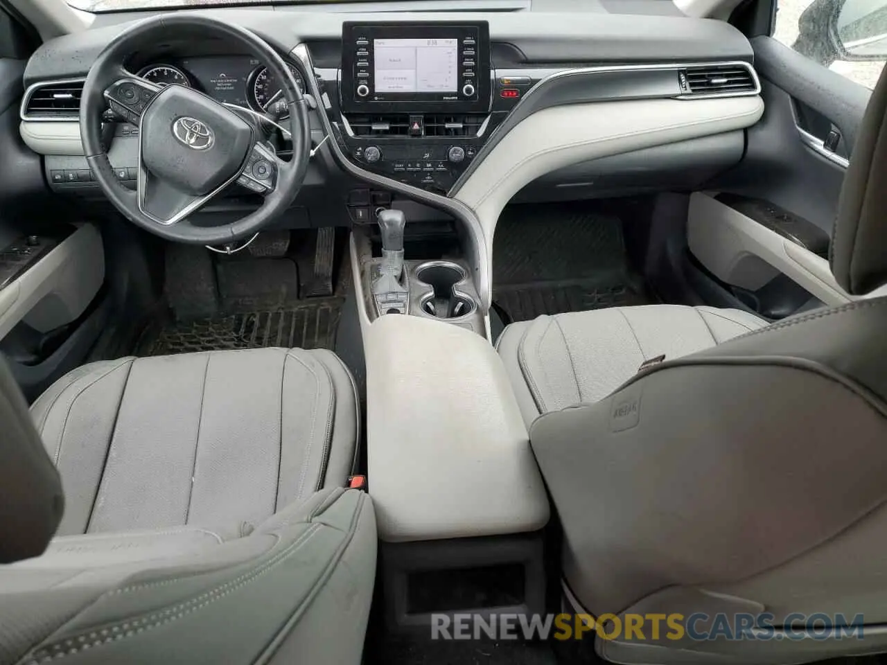8 fotografías del automóvil dañado 4T1G11BKXPU086366 TOYOTA CAMRY 2023