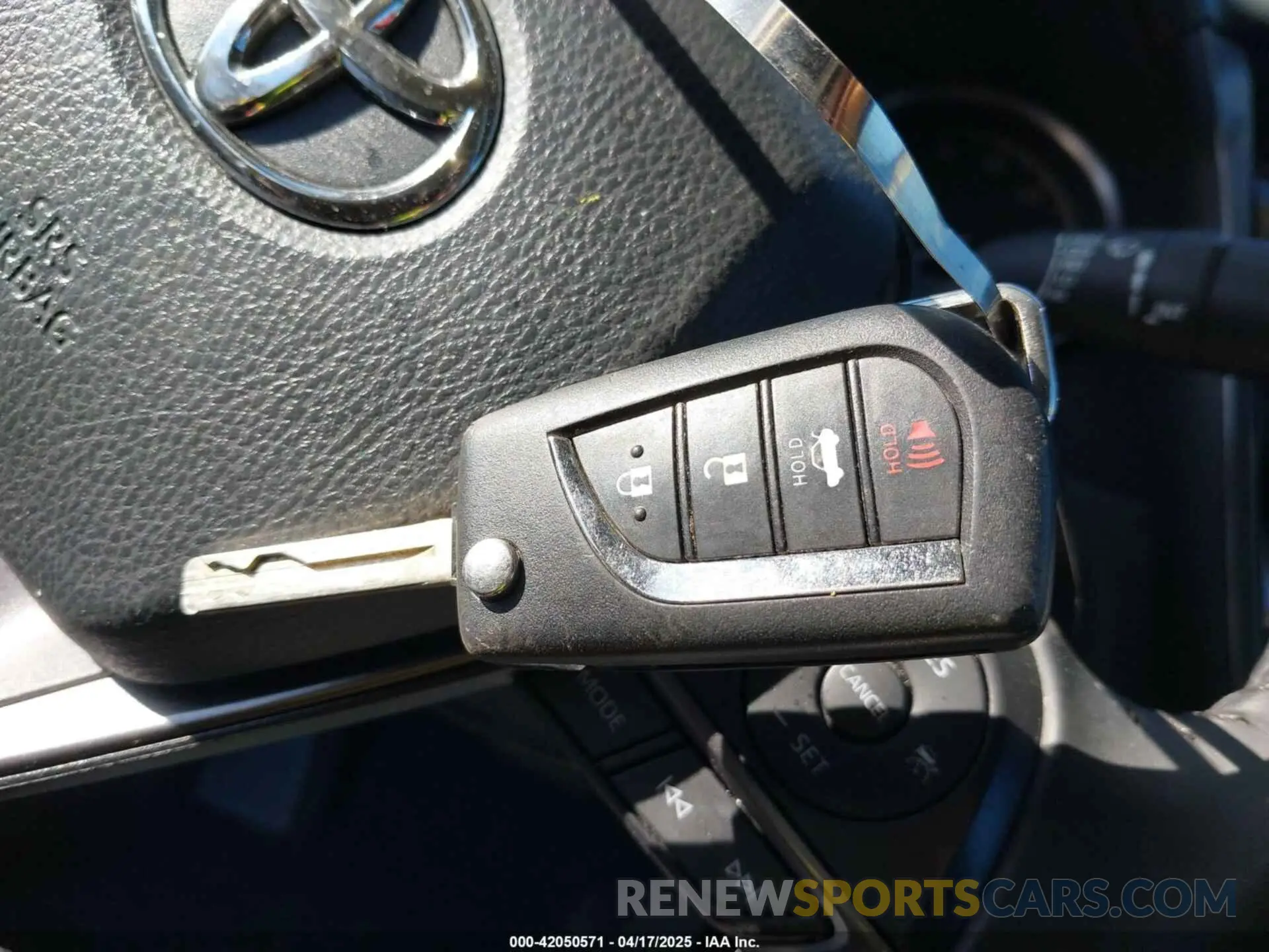 11 fotografías del automóvil dañado 4T1G11BKXPU098596 TOYOTA CAMRY 2023