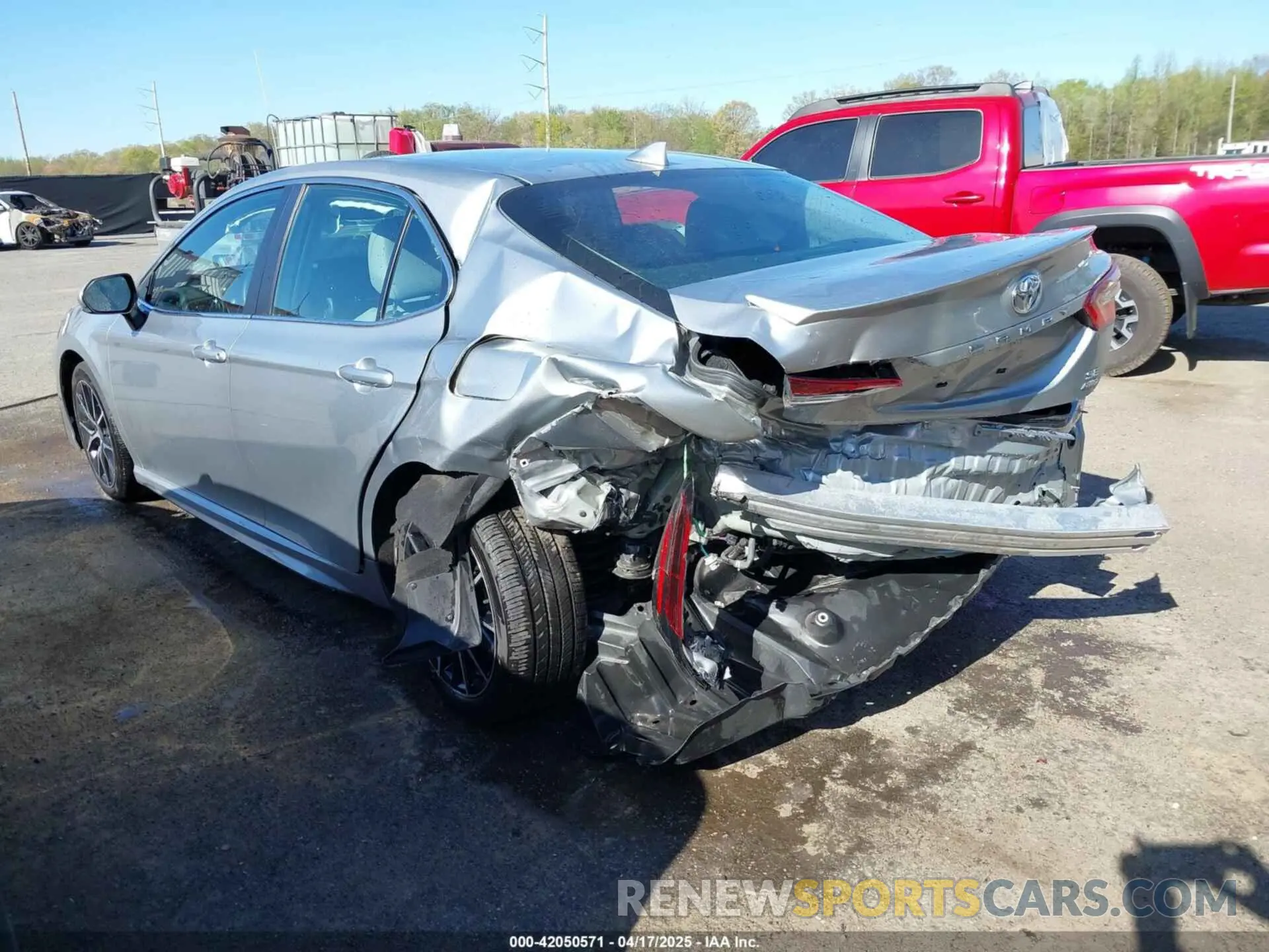 3 fotografías del automóvil dañado 4T1G11BKXPU098596 TOYOTA CAMRY 2023
