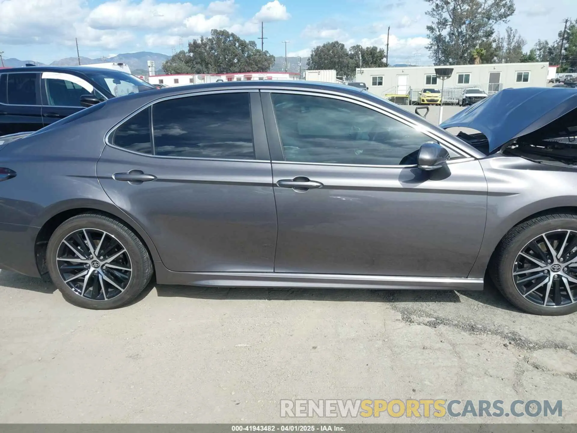 13 fotografías del automóvil dañado 4T1G31AK2PU608368 TOYOTA CAMRY 2023