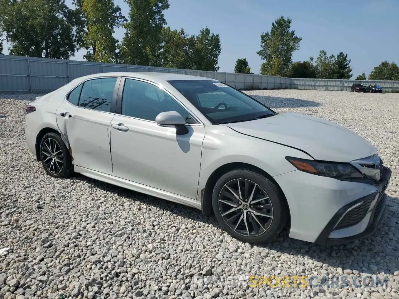 4 fotografías del automóvil dañado 4T1G31AK4PU058803 TOYOTA CAMRY 2023