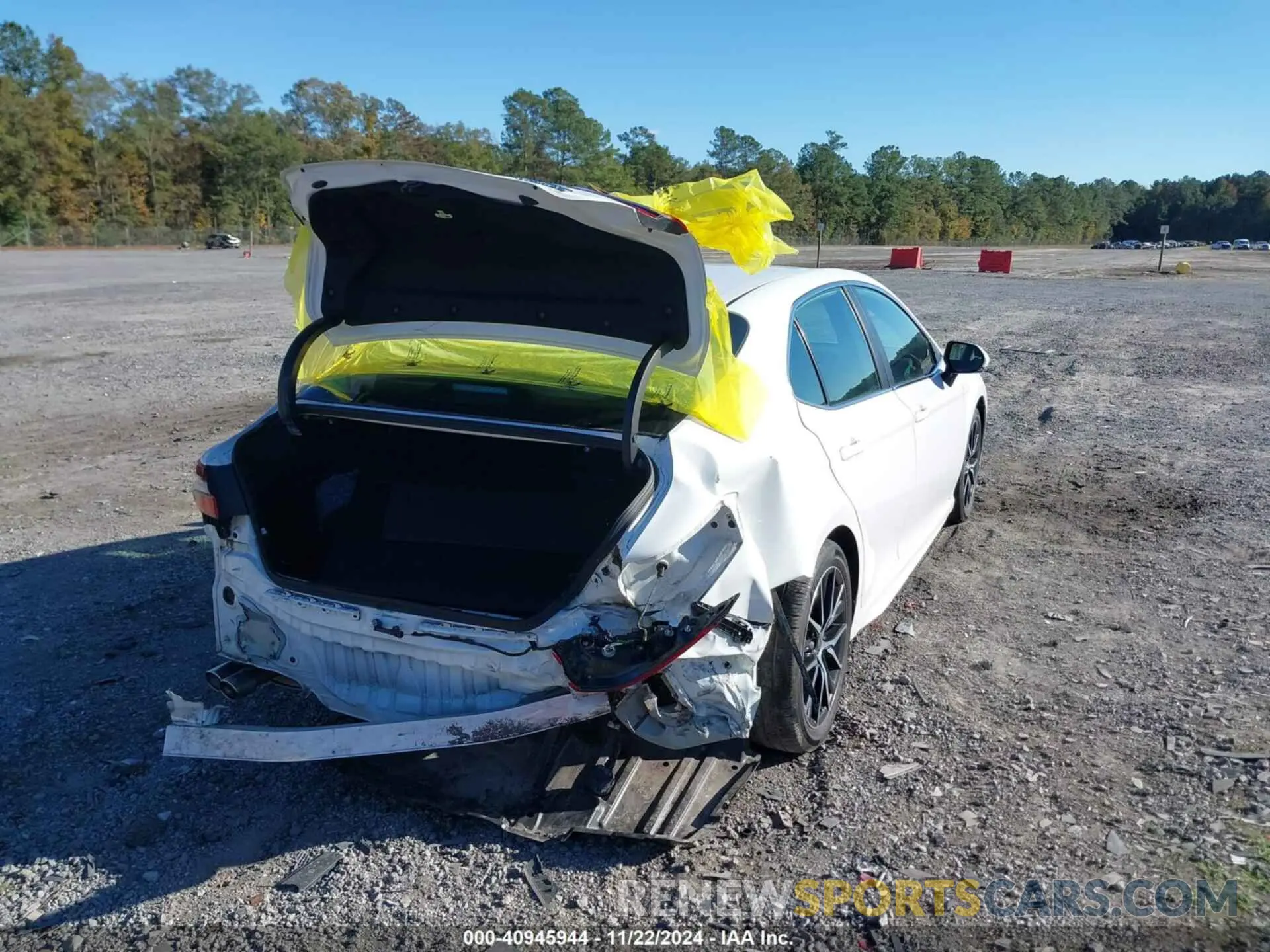 4 fotografías del automóvil dañado 4T1G31AK5PU609238 TOYOTA CAMRY 2023