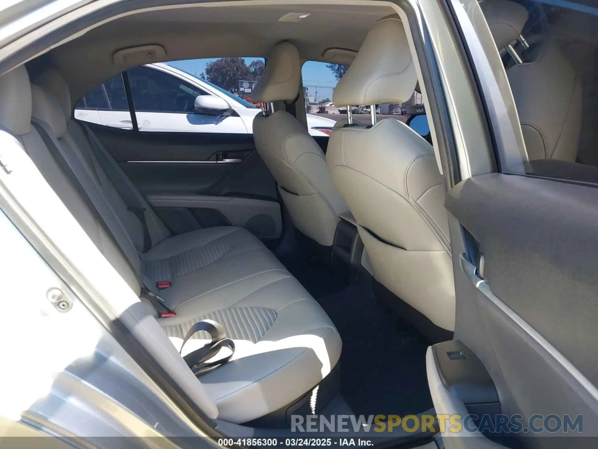 8 fotografías del automóvil dañado 4T1G31AK6PU619082 TOYOTA CAMRY 2023