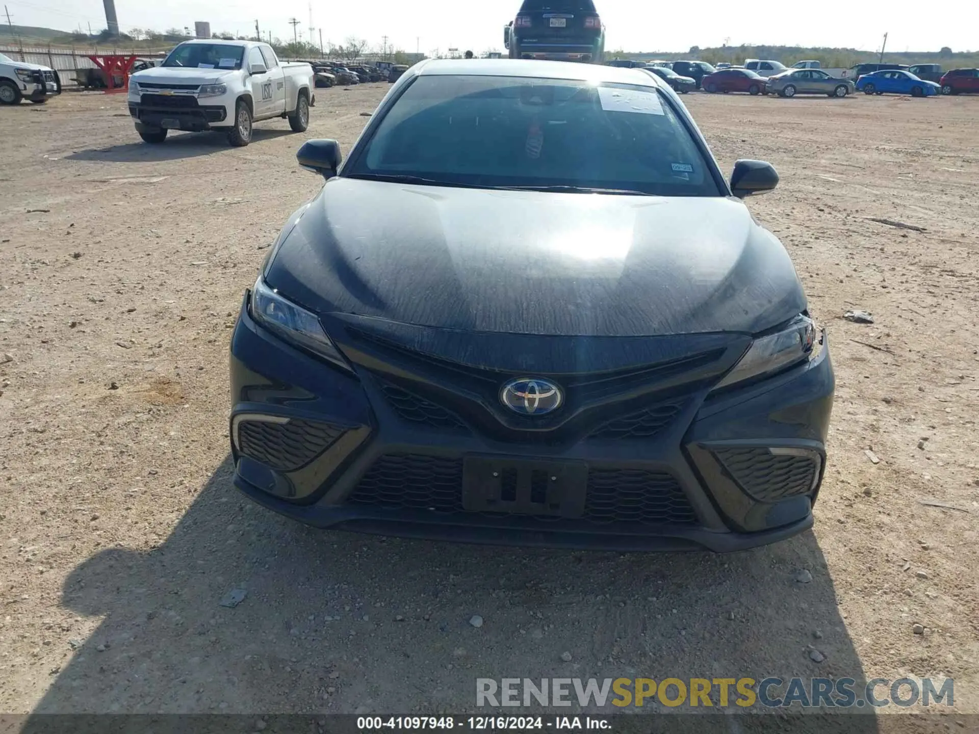 12 fotografías del automóvil dañado 4T1G31AK7PU605076 TOYOTA CAMRY 2023