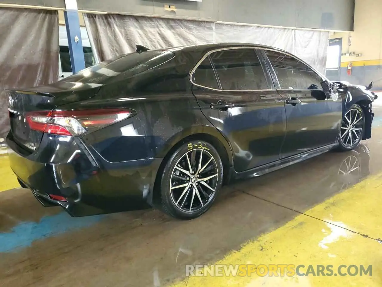 3 fotografías del automóvil dañado 4T1G31AK9PU619867 TOYOTA CAMRY 2023