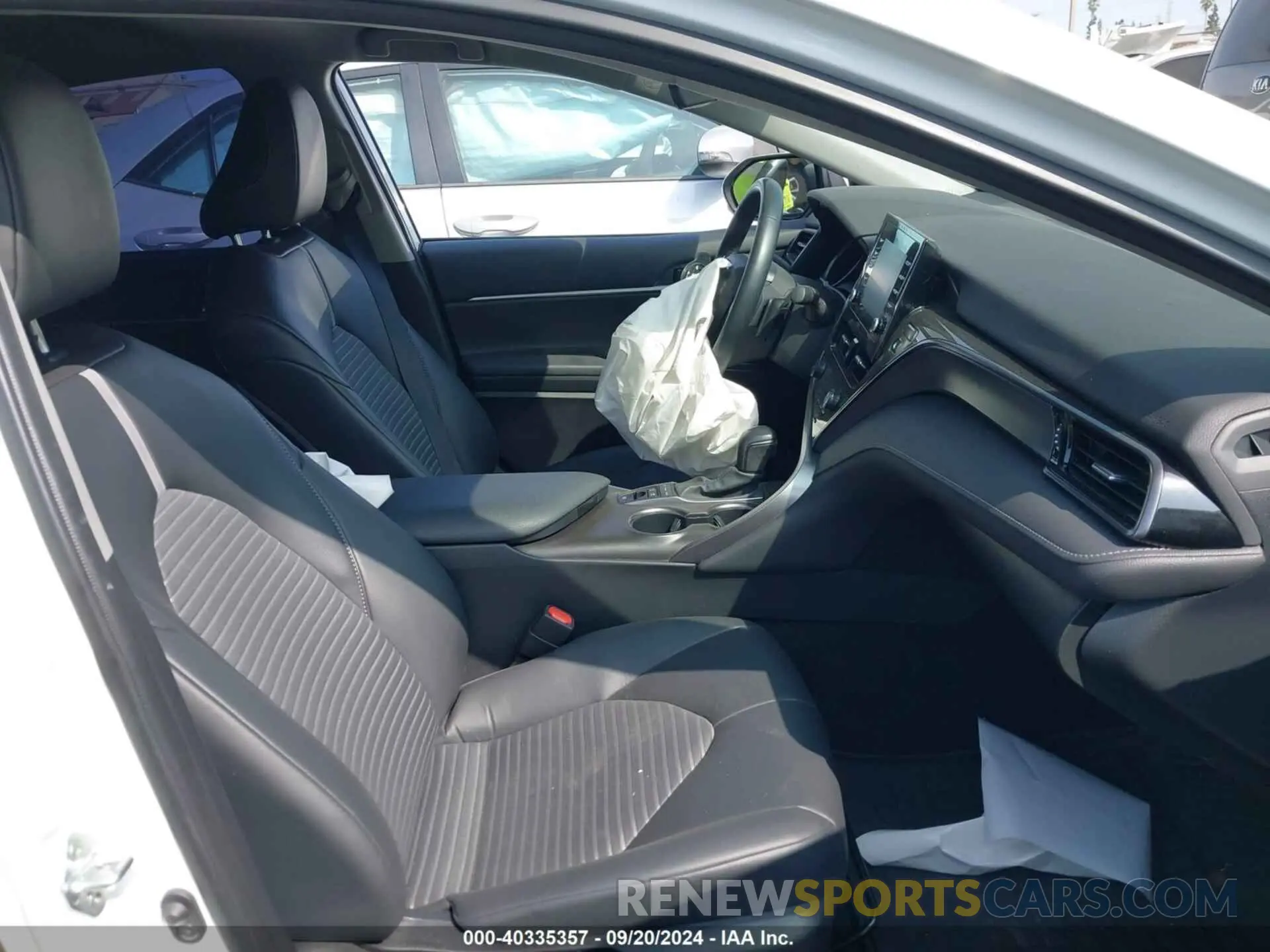 5 fotografías del automóvil dañado 4T1G31AKXPU609722 TOYOTA CAMRY 2023