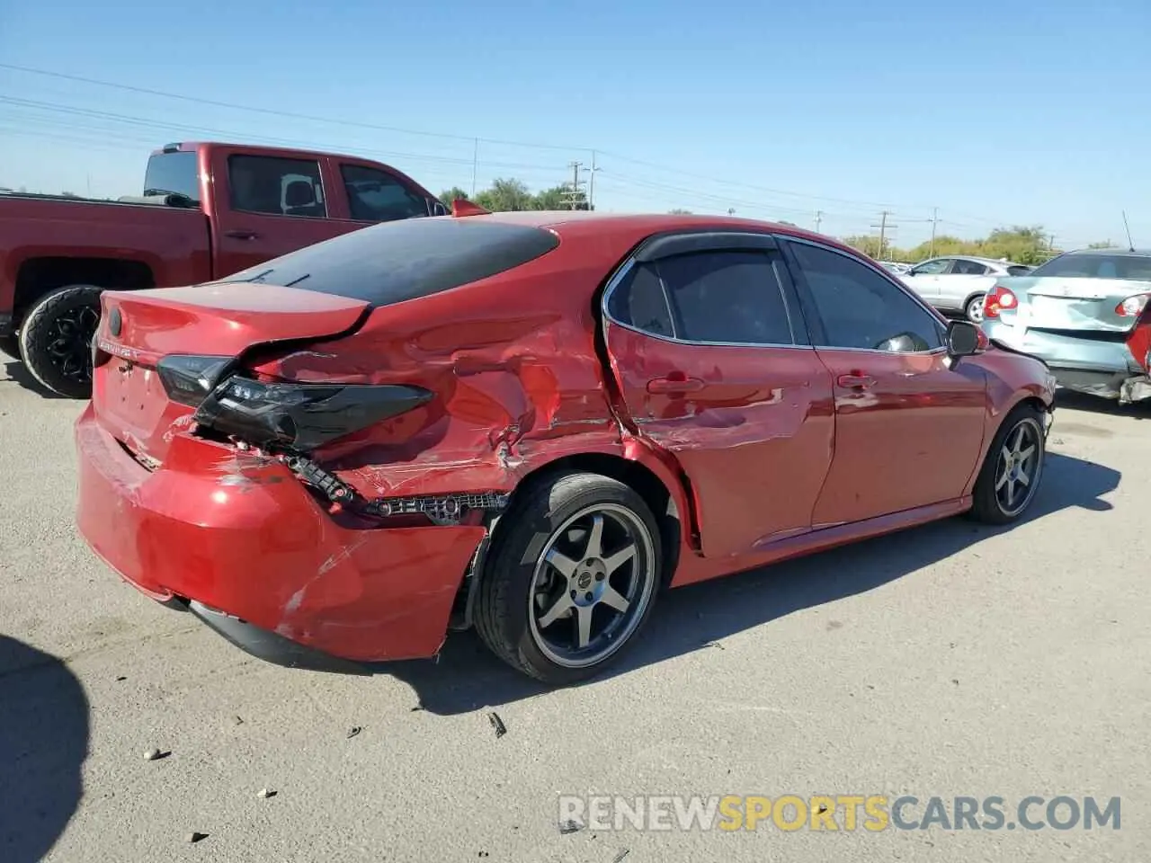 3 fotografías del automóvil dañado 4T1H31AK6PU049430 TOYOTA CAMRY 2023