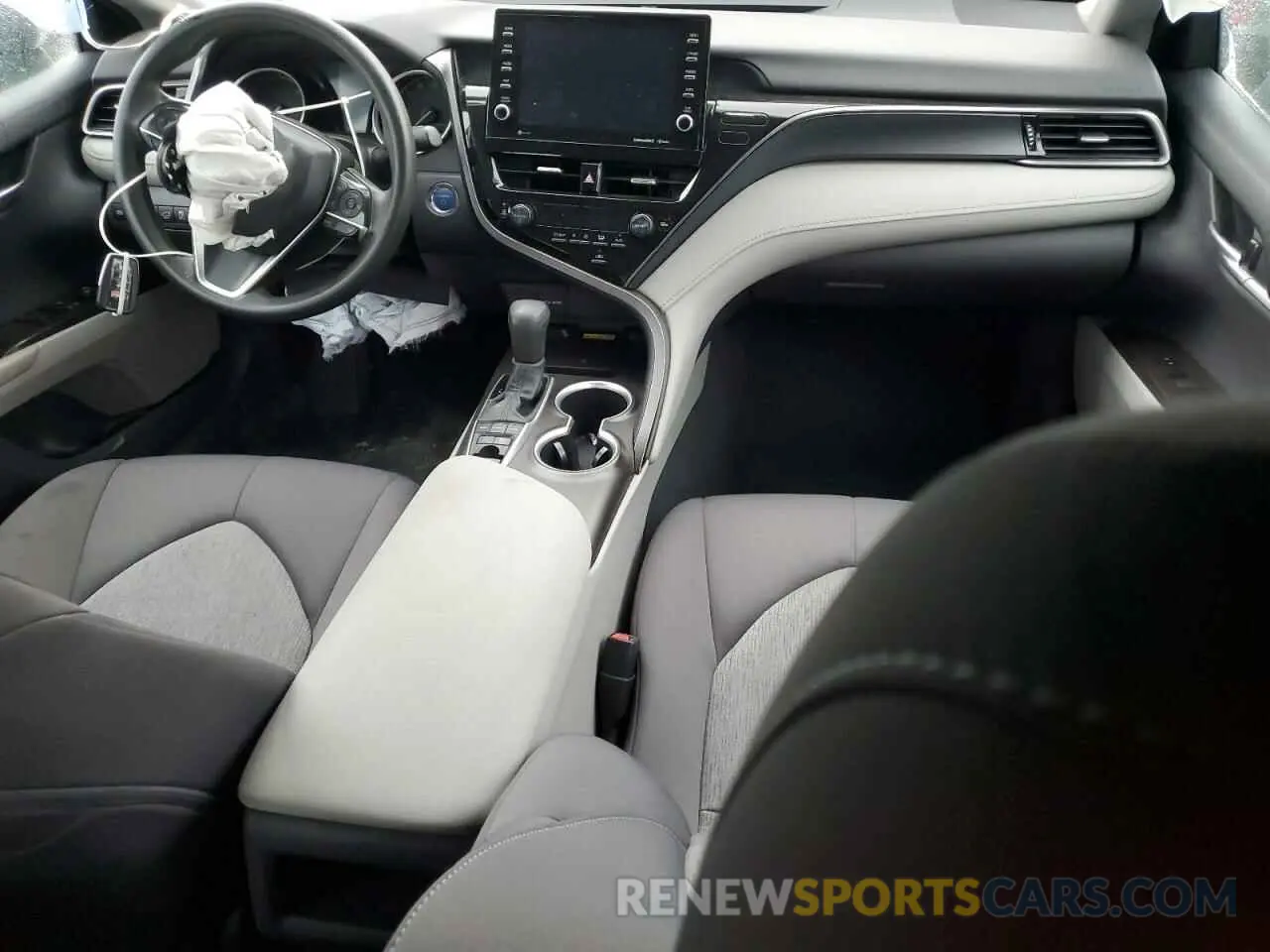 8 fotografías del automóvil dañado 4T1H31AKXPU046272 TOYOTA CAMRY 2023